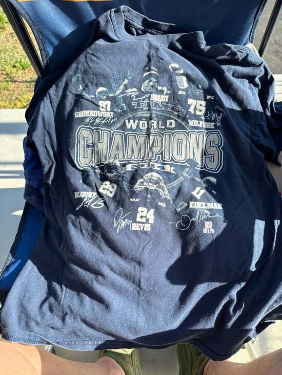 NFL Other - New England Patriots 2014 World Champions Super Bowl XLIX Signature T-Shirt